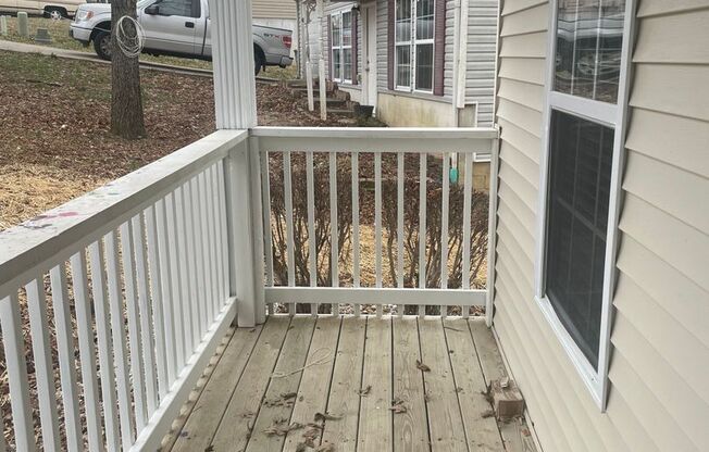 Studio, 1 bath, 600 sqft, $615, Unit 128-01