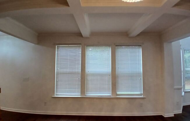 3 beds, 2.5 baths, $2,195