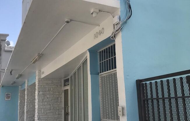 1 bed, 1 bath, 550 sqft, $1,650, Unit 1040-6