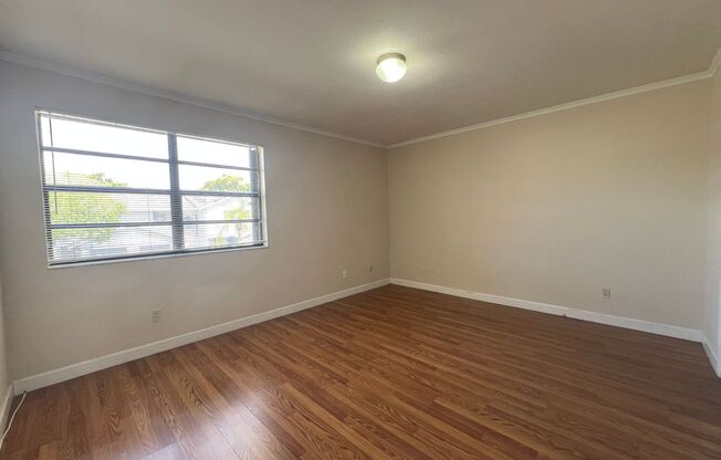 3/2 Lakeview Townhome in Pembroke Pines