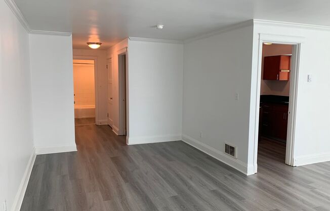 1 bed, 1 bath, 588 sqft, $1,495, Unit 003