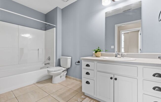 2 beds, 2 baths, 1,189 sqft, $1,560, Unit #603