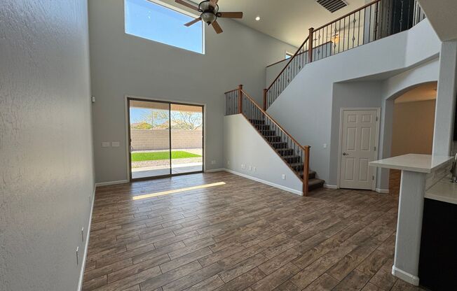 Updated 4 bedroom home in Casa Del Rey Community
