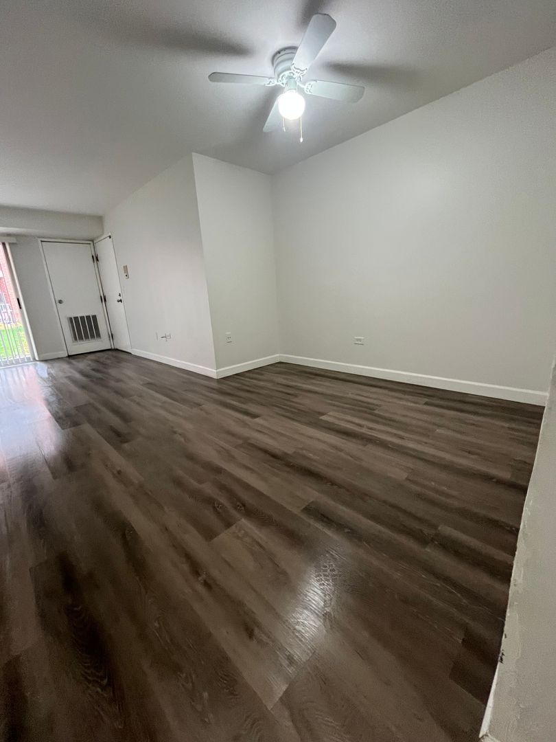 Oak Trails Apartment