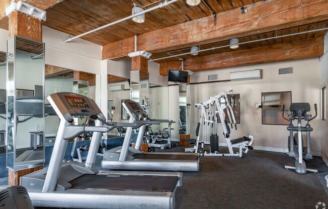 1 bed, 1 bath, 600 sqft, $1,599, Unit 405