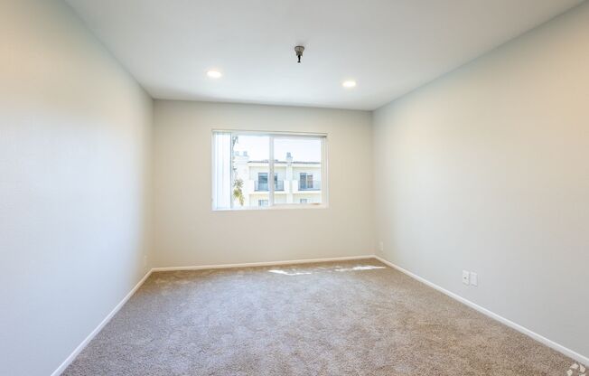 2 beds, 2 baths, 1,200 sqft, $3,198, Unit 301