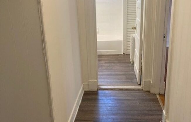 2 beds, 1 bath, 762 sqft, $1,599, Unit 1301-36