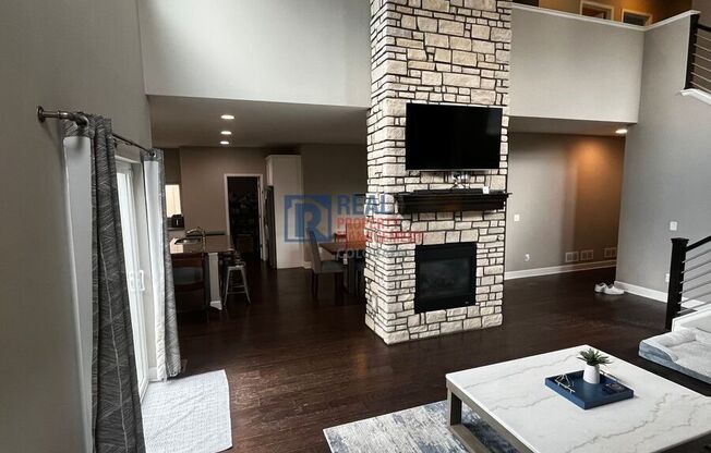 2907 PHOTON CT