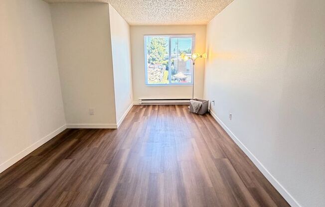 2 beds, 1.5 baths, 950 sqft, $2,275, Unit 237