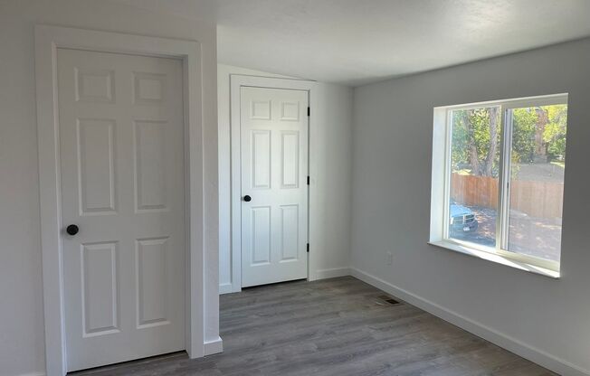 1 bed, 1.5 baths, 772 sqft, $1,100, Unit A