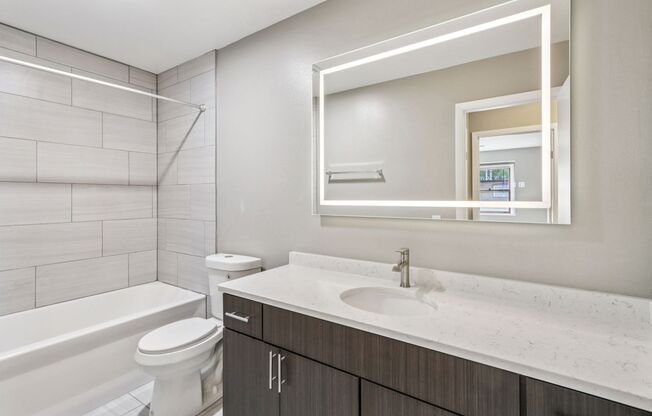 2 beds, 1 bath, 1,100 sqft, $1,995, Unit 3111-4