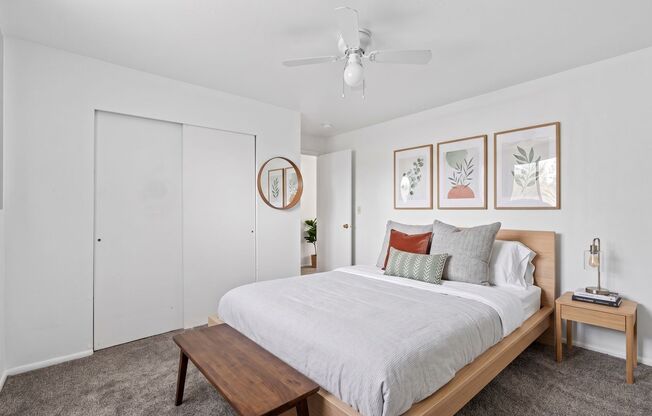 2 beds, 1 bath, 1,000 sqft, $1,050, Unit 1876 W 36