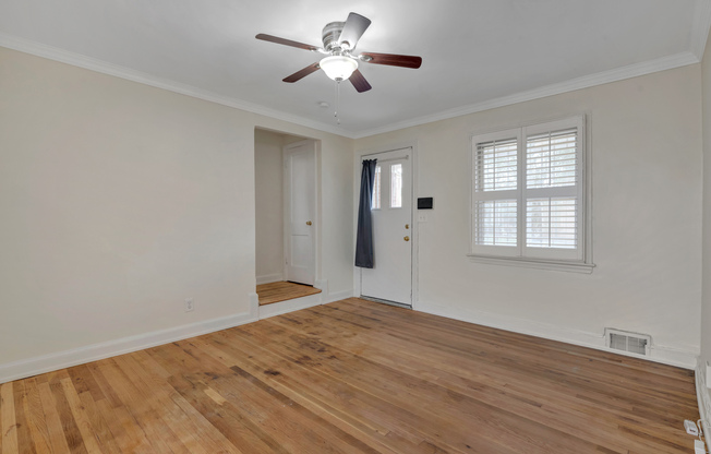 1516 HOWARD RD SE