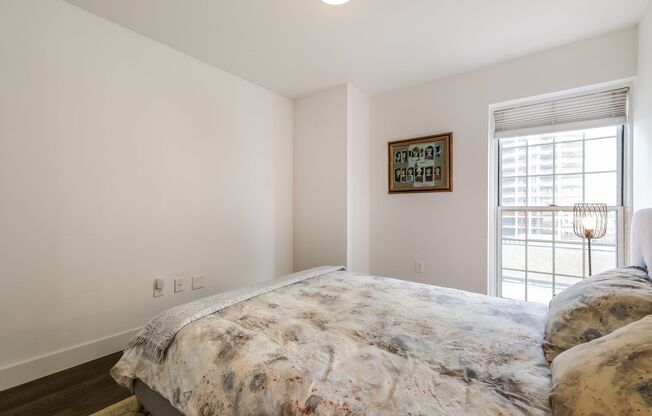 1 bed, 1 bath, $2,100, Unit Unit #1109