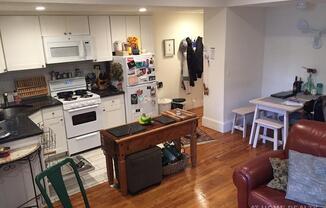 184 NAPLES RD
