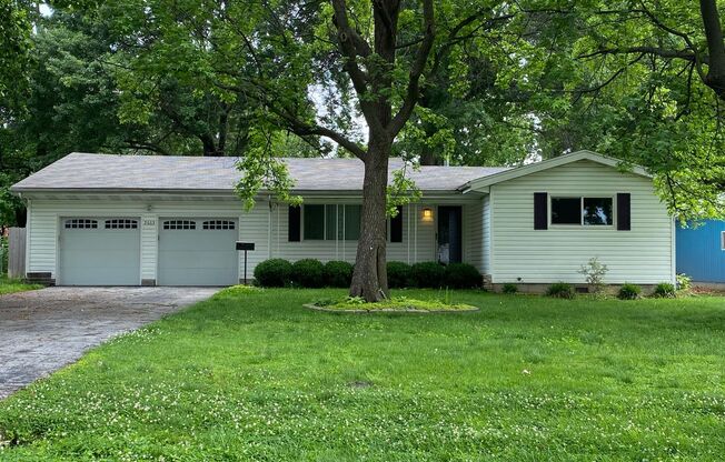 2663 E. Stanford St. AVAILABLE NOW!  4 bed 2 bath, 2 car garage