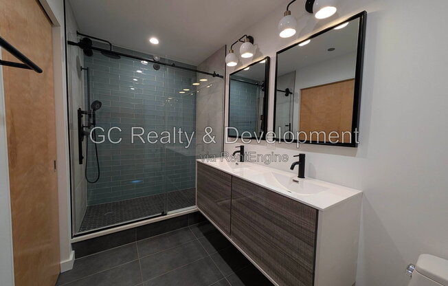 2 beds, 1 bath, 900 sqft, $2,900, Unit 2906