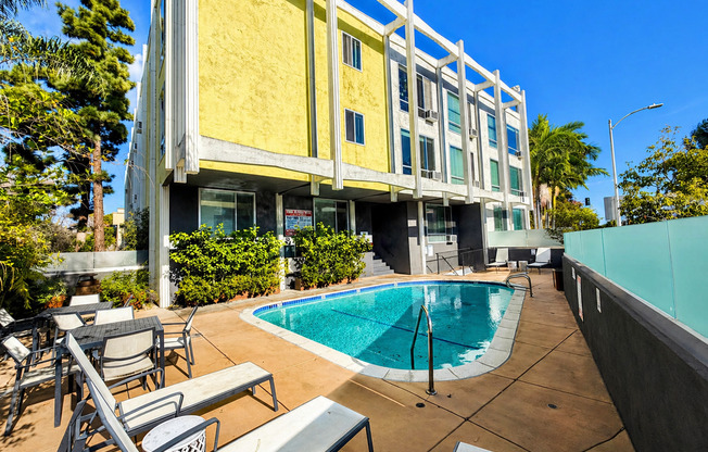 Wilshire Embassy Apartments