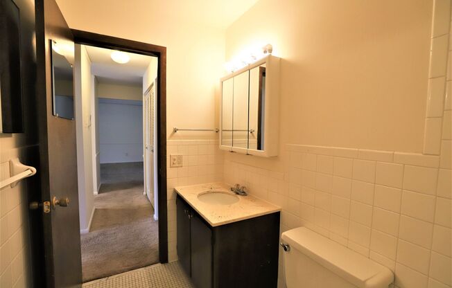 Studio, 1 bath, 600 sqft, $1,025