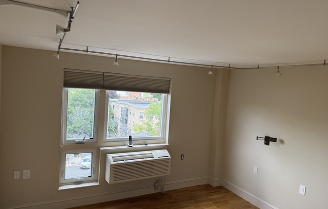 66 WINCHESTER ST