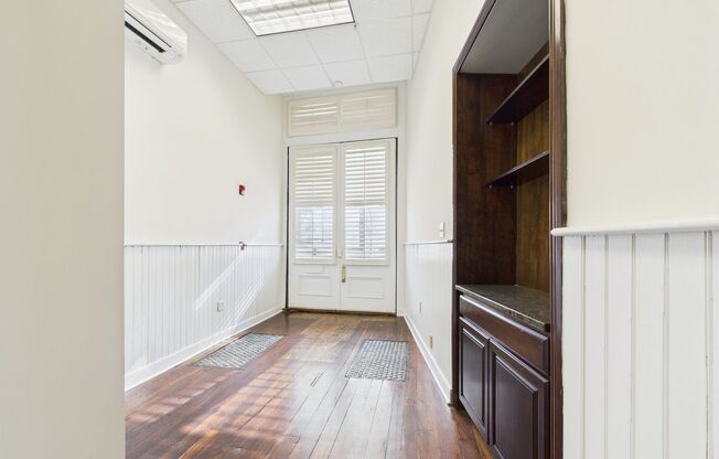 1 bed, 1 bath, 750 sqft, $1,365, Unit 107