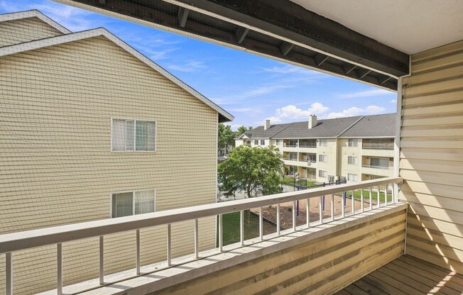 2 beds, 2 baths, 1,140 sqft, $1,495