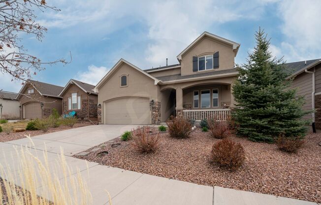 Beautiful 2 Story home in North Fork