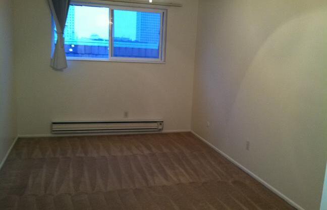 1 bed, 1 bath, 550 sqft, $1,250, Unit 04AS
