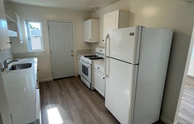 2 beds, 1 bath, 925 sqft, $3,200, Unit 4805