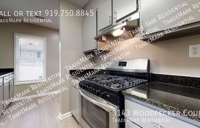 3143 WOODPECKER CT