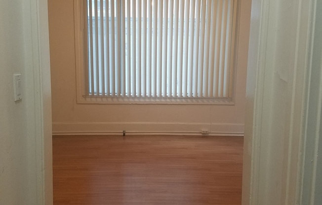 1580 Madison