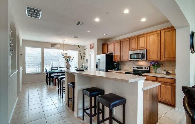 2116 MCPARLAND CT
