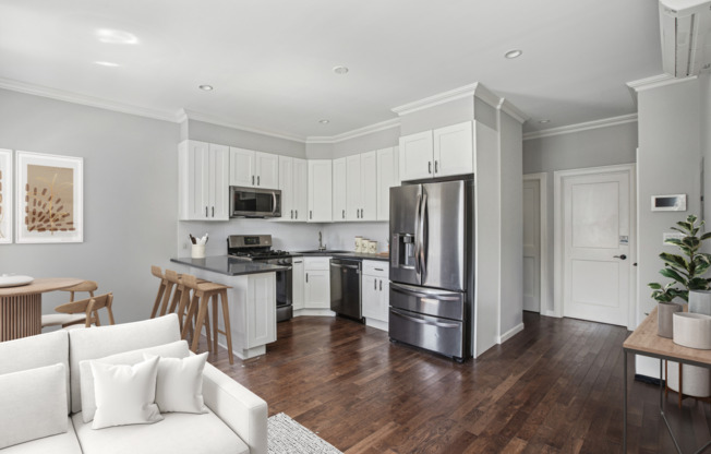 60 11 56 AVE