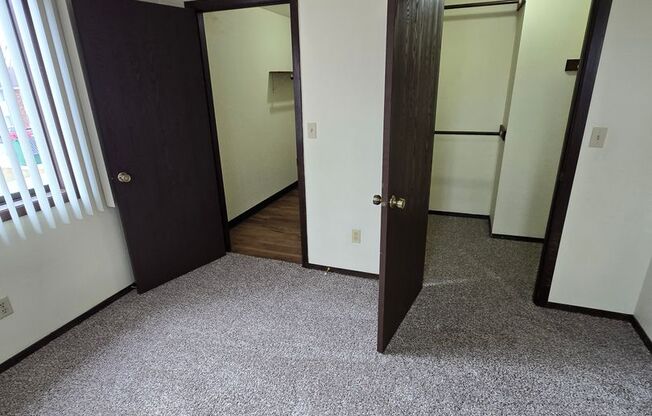 1 bed, 1 bath, 595 sqft, $1,009, Unit 1696-05