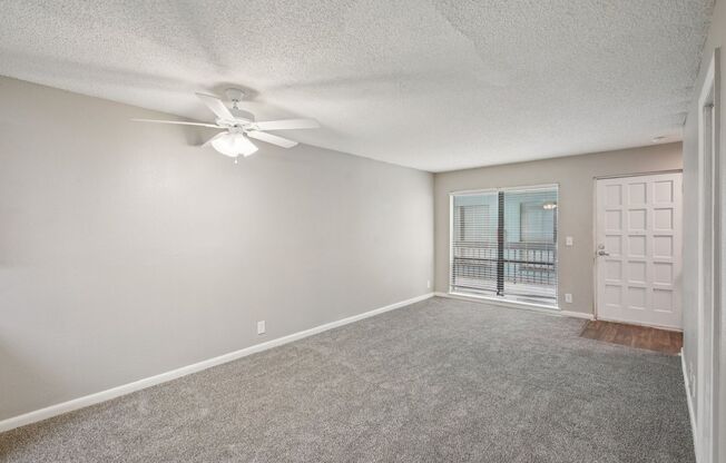 2 beds, 1.5 baths, 980 sqft, $1,425, Unit 972