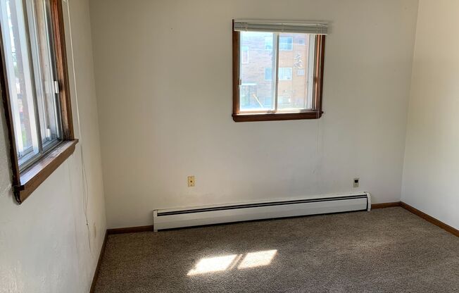 2 beds, 1 bath, 550 sqft, $695, Unit 1116-208