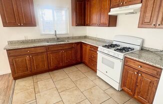 4682-4692 W Point Loma Blvd