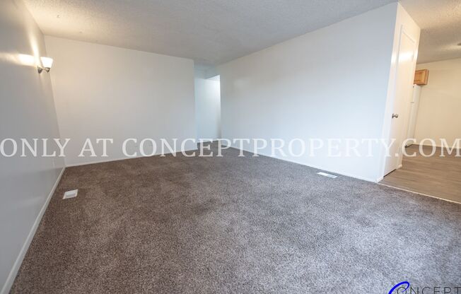 2 beds, 1 bath, 935 sqft, $1,299, Unit 25