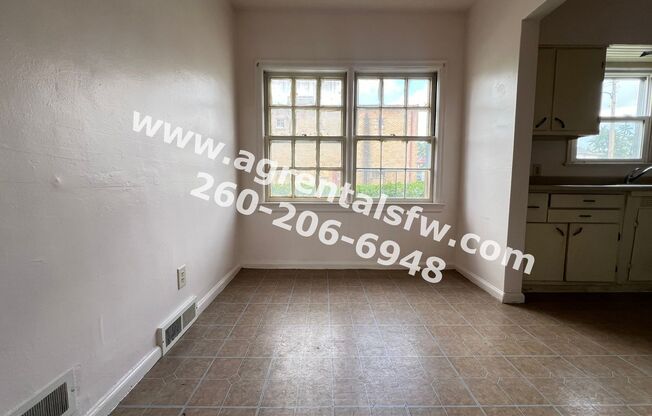 2 beds, 1 bath, 1,017 sqft, $750, Unit #1