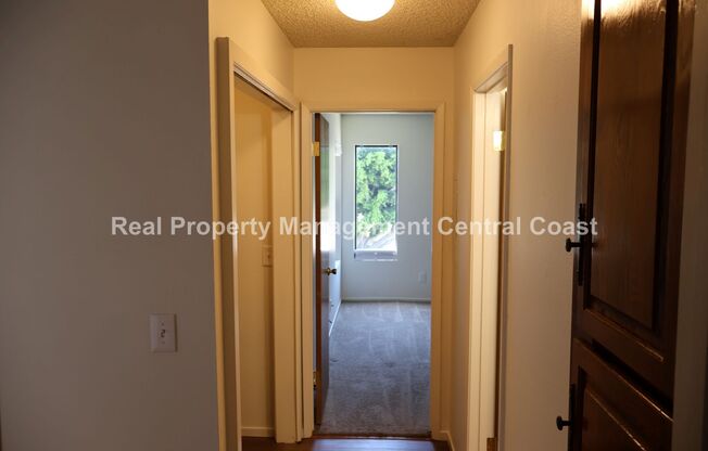 2 beds, 1 bath, $2,300, Unit # 8