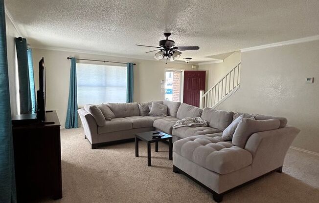 Fully Furnished Home!