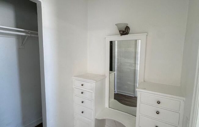 Studio, 1 bath, 440 sqft, $1,233, Unit 102a