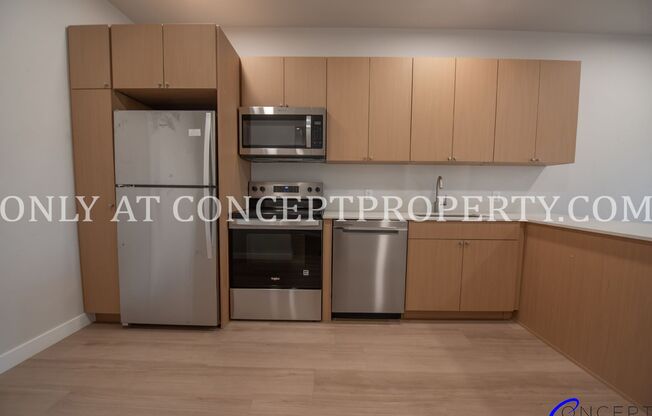 1 bed, 1 bath, 600 sqft, $1,799, Unit 1-211