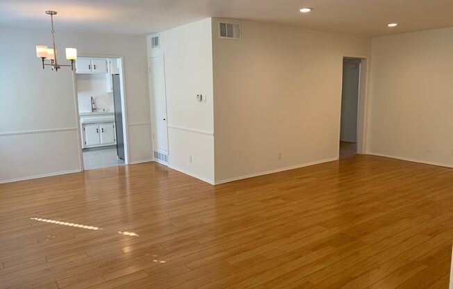 165 Almont
