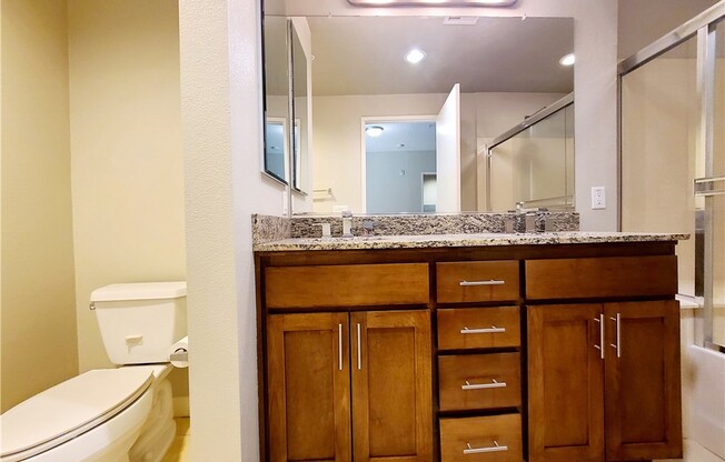 2 beds, 2 baths, 1,050 sqft, $3,100, Unit 402