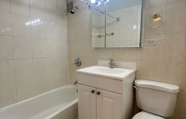 Studio, 1 bath, 650 sqft, $1,665, Unit 418-1506