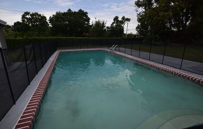 4 Bedroom, 3 Bath Single Family Pool Home, For Rent at 2627 Verona Trail Winter Park, FL 32789
