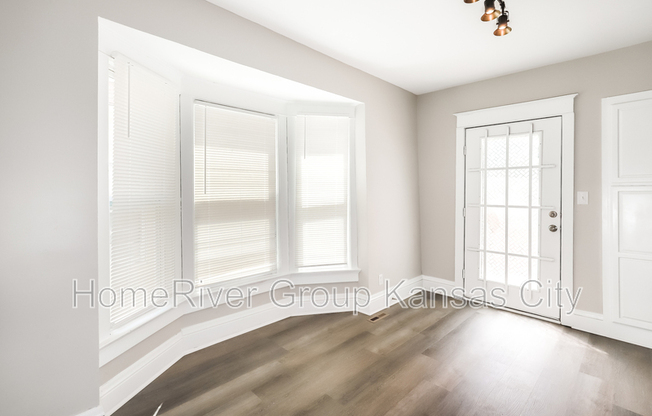 3415 SMART AVE