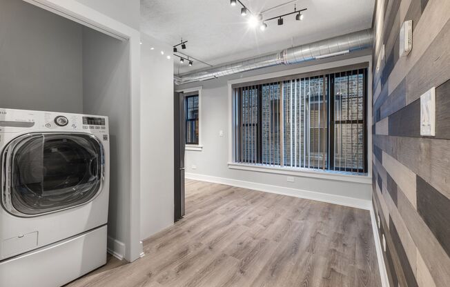 1 bed, 1 bath, 373 sqft, $1,750, Unit 203