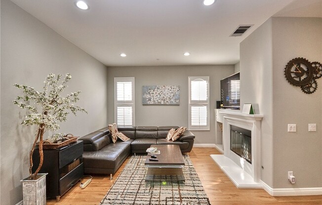 1288 MCFADDEN DR